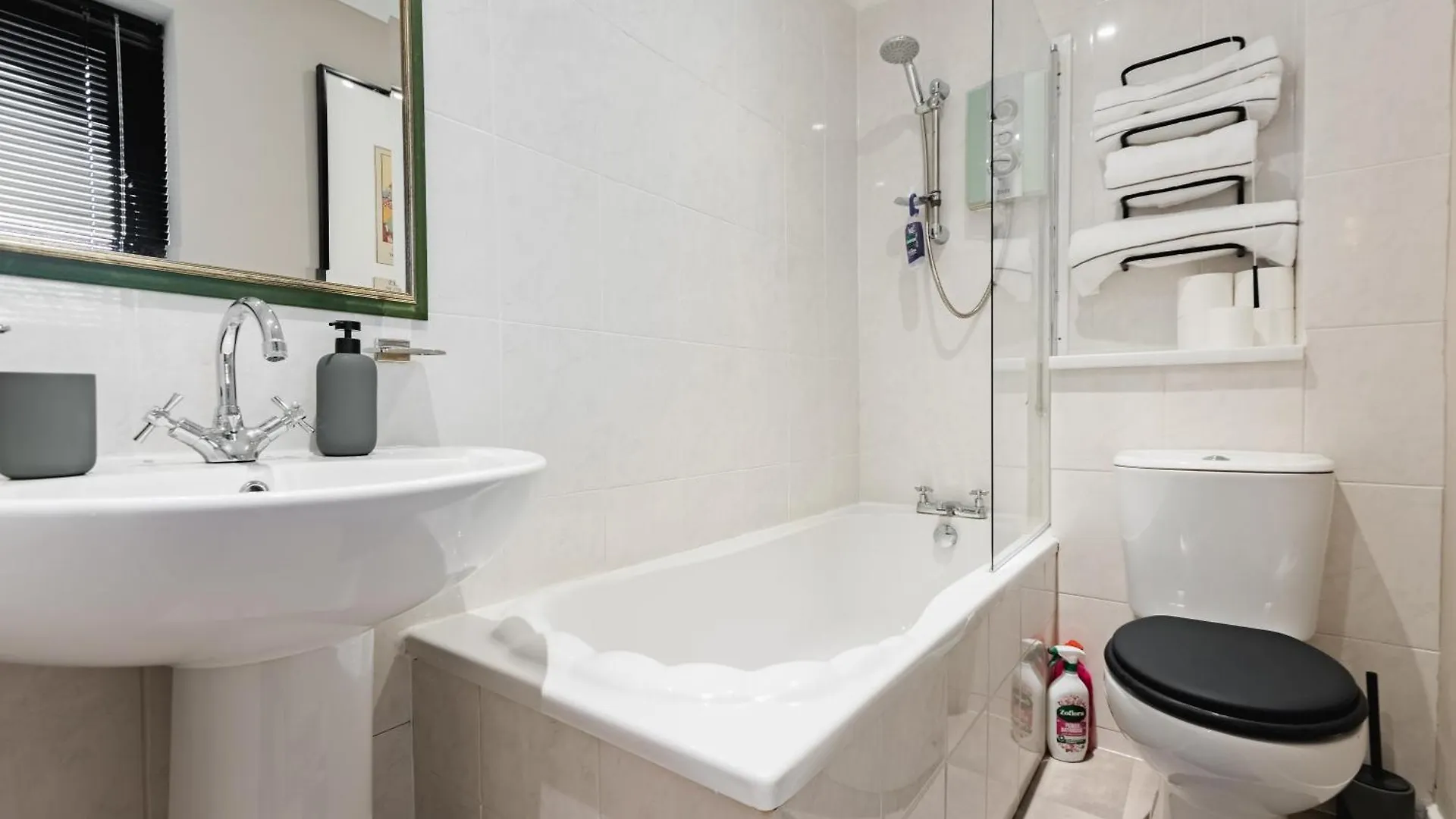 شقة Hullidays》Marina Town House كينغستون أبون هول